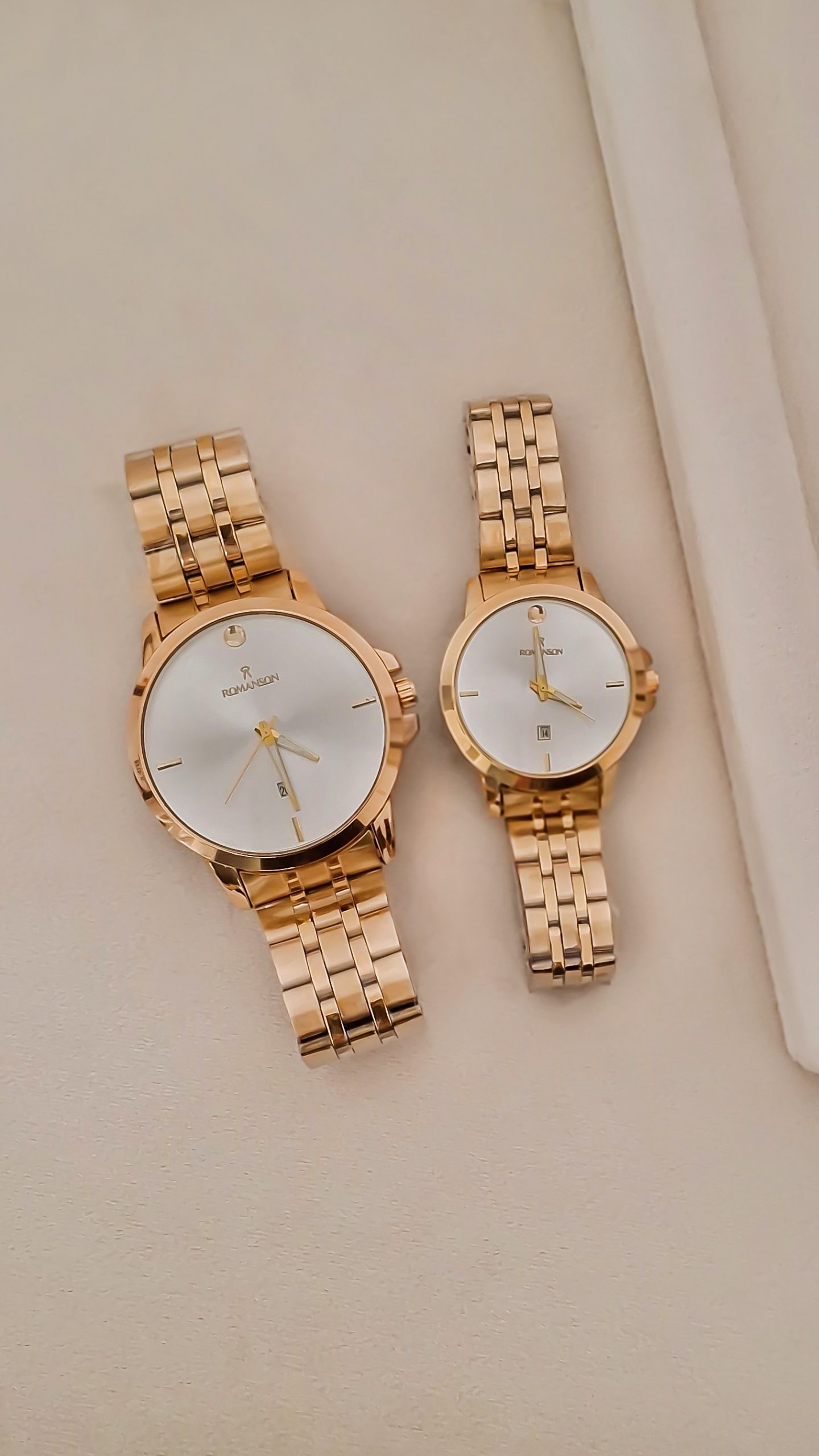 رمانسون نگینی دورنگ